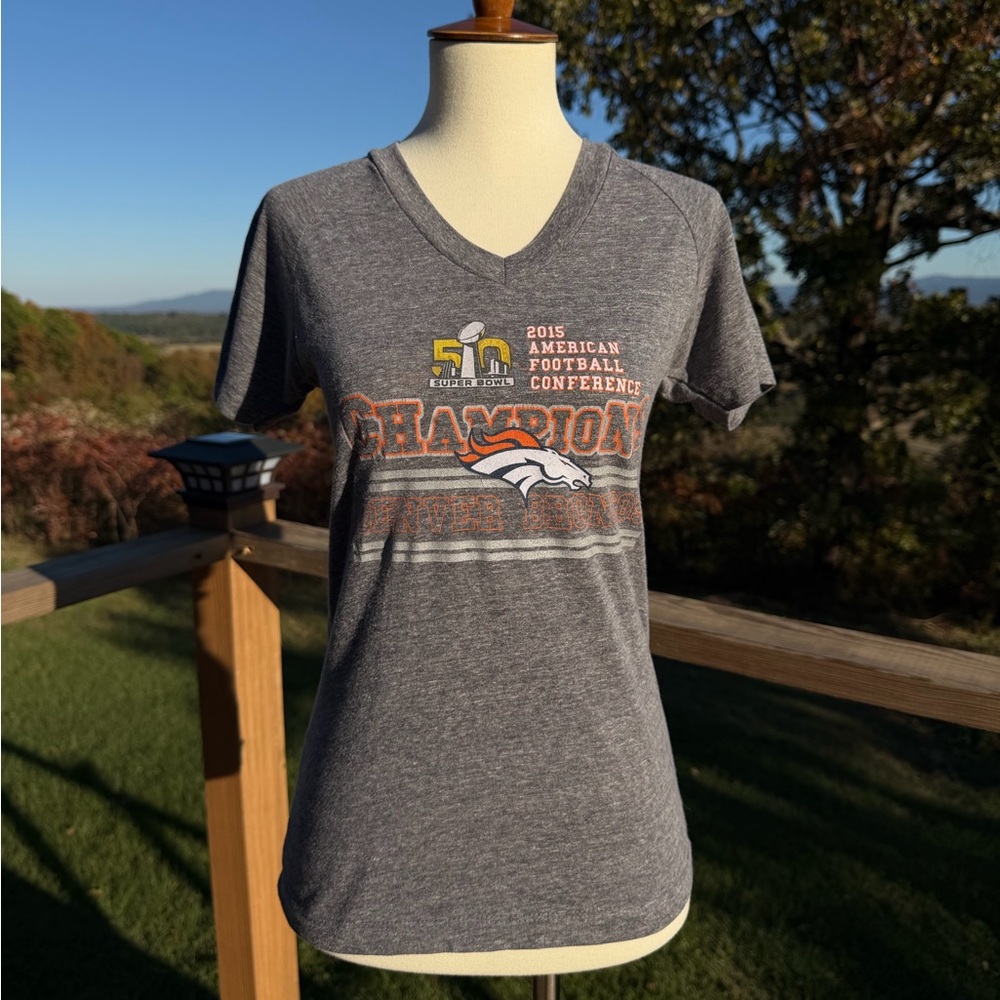 Team Athletics 2015 Denver Broncos Super Bowl 50 Champions Kids Size Large